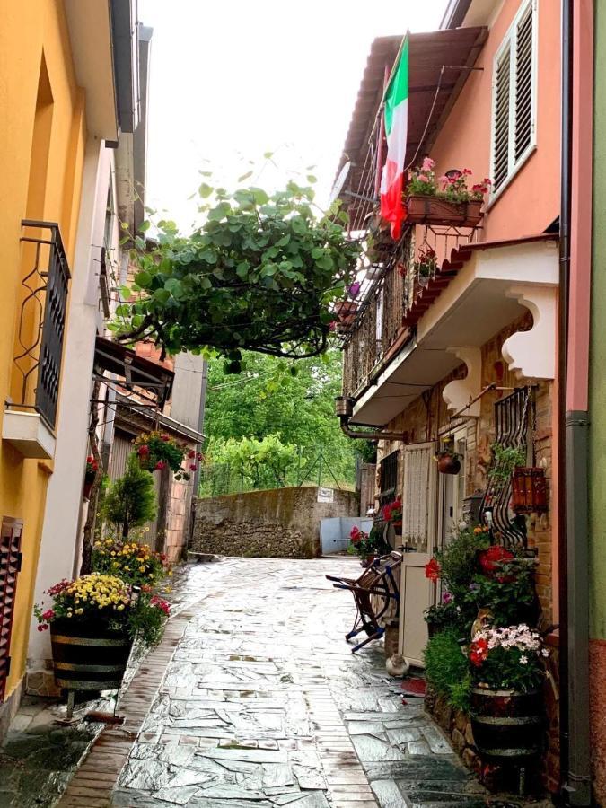 Le Vie Mediterranee Torre di Ruggiero Esterno foto